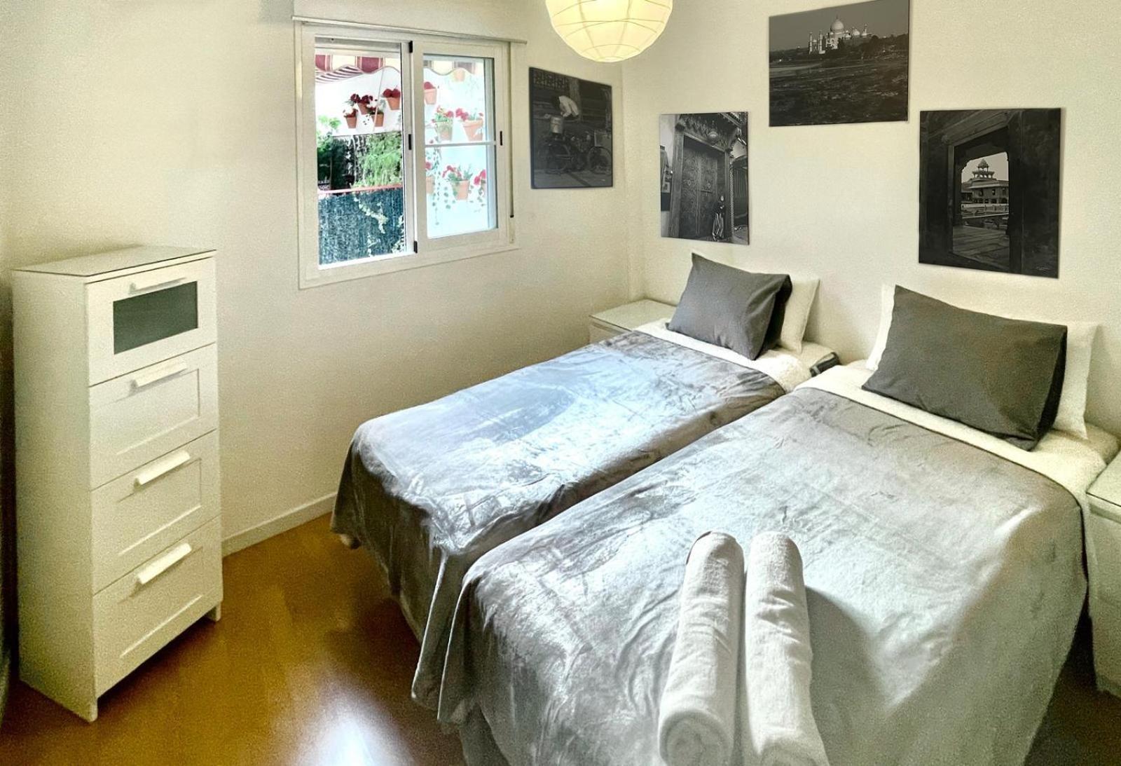 Maravilloso Apartamento Centrico De 70M2, Jardin Propio 40M2 Con Piscina Para Ninos Y Parking Opcional Màlaga Exteriér fotografie