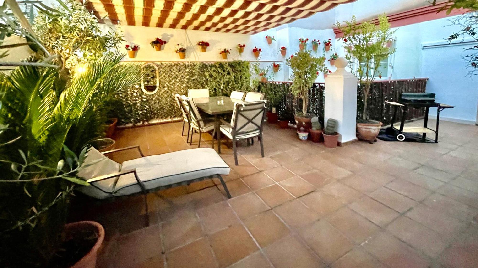 Maravilloso Apartamento Centrico De 70M2, Jardin Propio 40M2 Con Piscina Para Ninos Y Parking Opcional Màlaga Exteriér fotografie