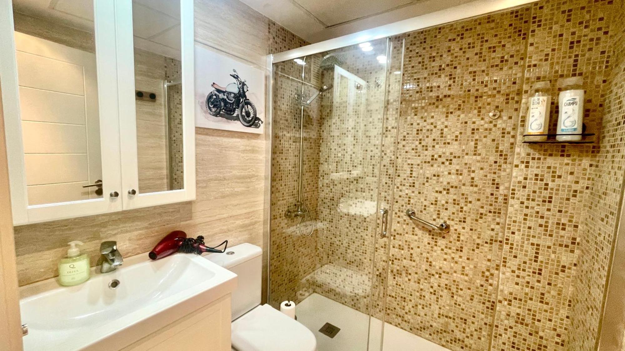 Maravilloso Apartamento Centrico De 70M2, Jardin Propio 40M2 Con Piscina Para Ninos Y Parking Opcional Màlaga Exteriér fotografie